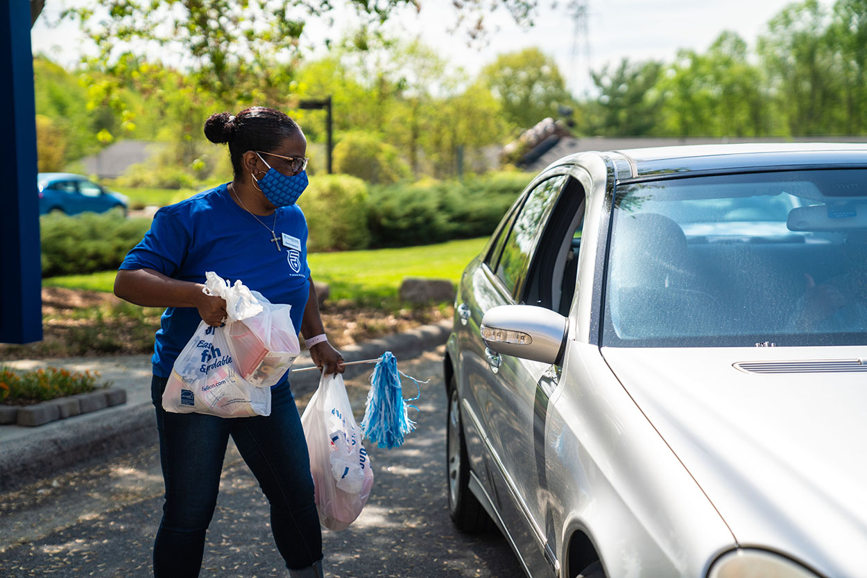 When Support Can’t Wait: Shanta Reddick Recognized as Financial Health First Responder Award Winner
