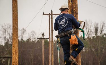 Electrical Lineworker