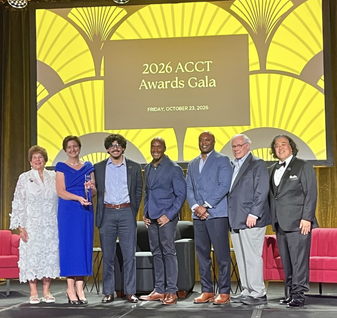 Forsyth Tech gana dos premios nacionales de la ACCT en Chicago